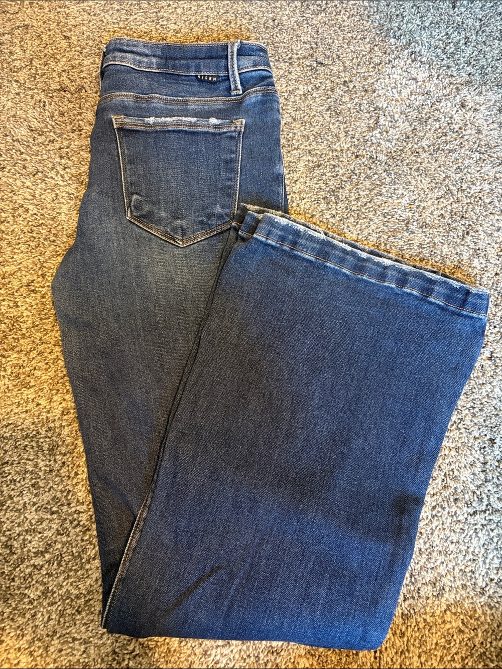 Risen flare jeans **long length**